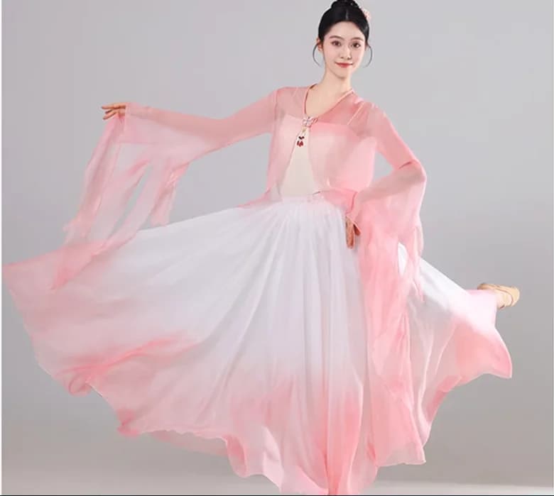 Classical dance show costume with classic dancing butterfly yarn. Classic skirt with swing