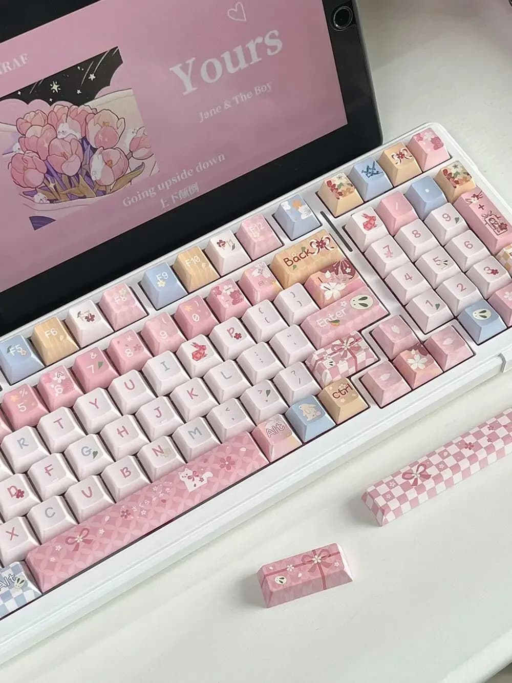 Keycaps Sakura Letterhead, keycaps originali rosa e tastiera meccanica Wind