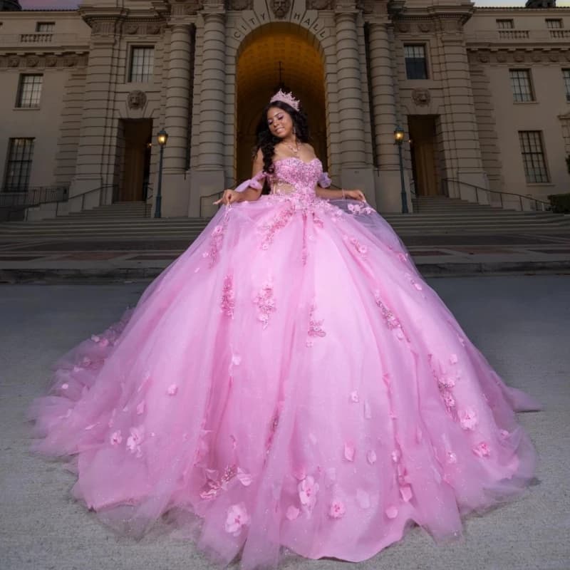 Abiti Quinceanera rosa lucido Abito da ballo con spalle scoperte Applique Fiore che borda Corsetto in tulle di cristallo Festa di compleanno Dolce 16