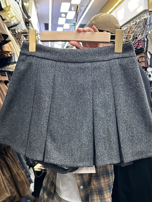 Gonna Corta a Vita Alta Grigia con Pieghe a Linea A, Aderente e Versatile per Donna, Stile Casual da Ufficio in Fibra di Poliestere