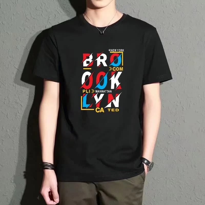 Men's Black Crew Neck Short-Sleeve T-Shirt with Brooklyn Letter Print, Street Style Top, Loose Fit, Casual and Versatile, Trendy Item for Everyday Wear