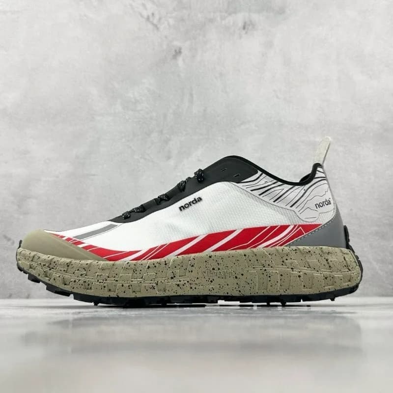Scarpe da Trail Running Classiche 2026 Unisex, Scarpe Sportive da Esterno di Design per Coppie, Antiscivolo per Camminata e Jogging, Sneaker da Palestra