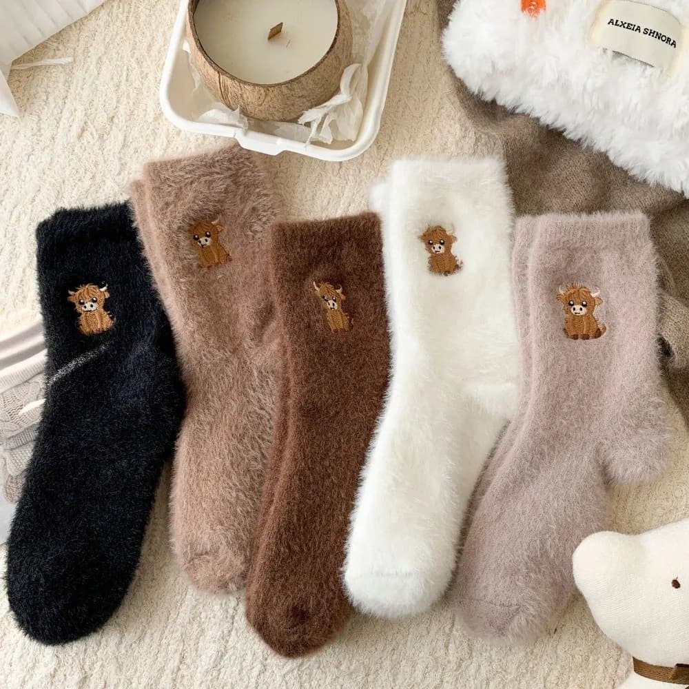 Autumn Winter Warm Floor Socks Fleece Thickened Embroidered Sleep Socks Cartoon Cute Mid-tube Stockings Women