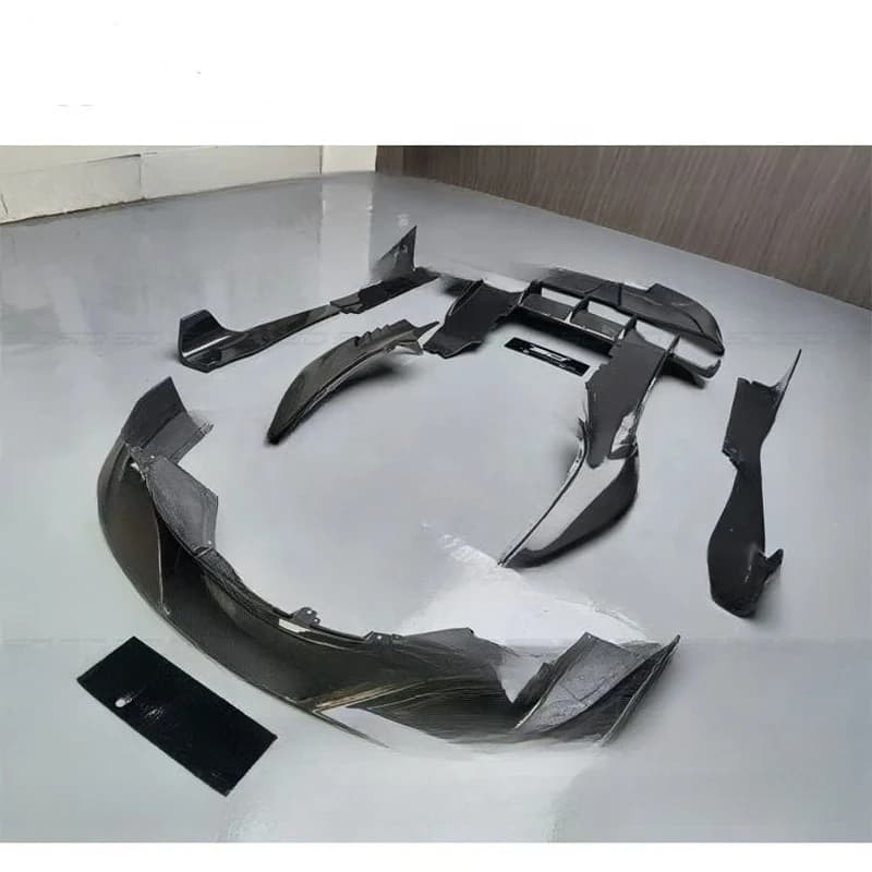 RYFT Design Dry Carbon Front Lip, Side Skirts, Rear Diffuser, Rear Spoiler, Side Fenders for Mclaren 720S Per-preg Quality