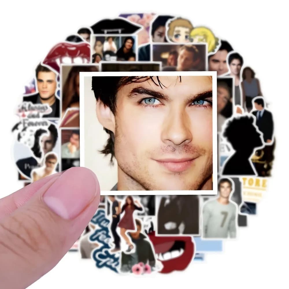 50 pezzi serie TV americana The Vampire Diaries Graffiti adesivo notebook tazza d'acqua adesivi decorativi impermeabili