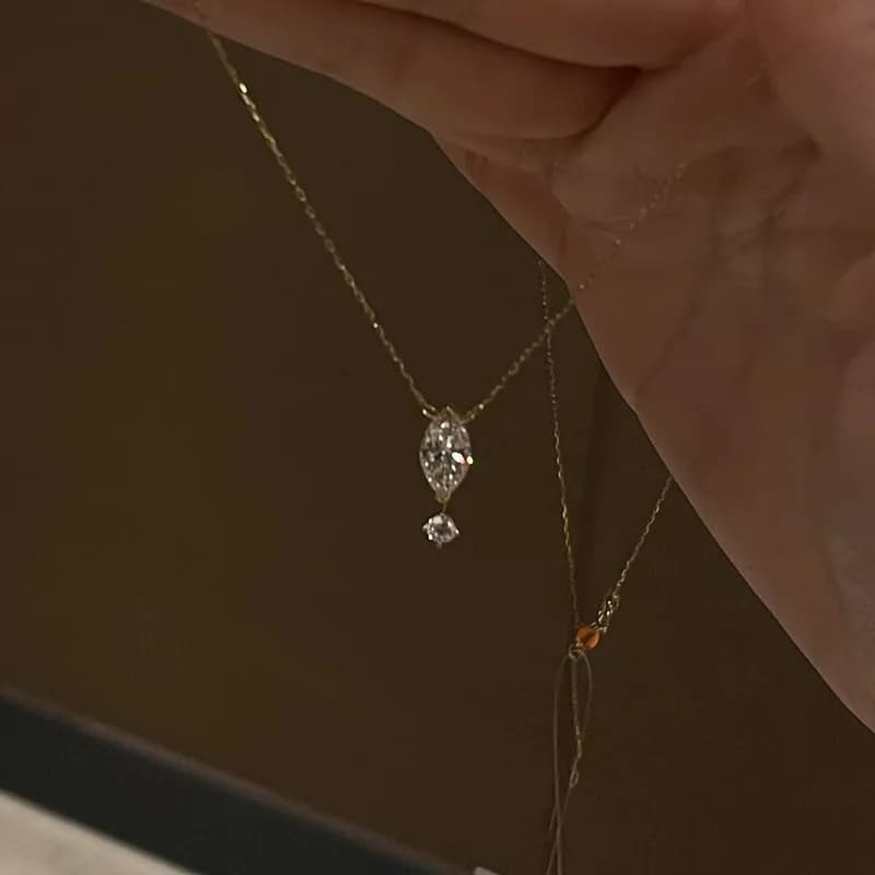 Cold feeling water drop pendant necklace exquisite niche design fashionable temperament retro versatile necklace