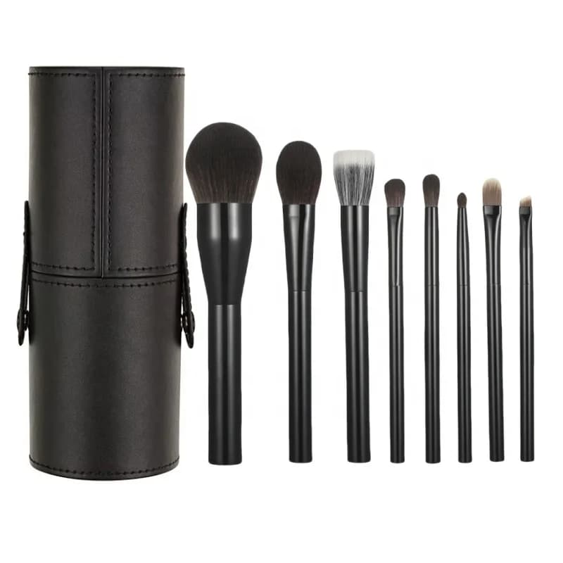 Vegan shading brush set for synthetic hair mixing. Box for cosmetic brush set
