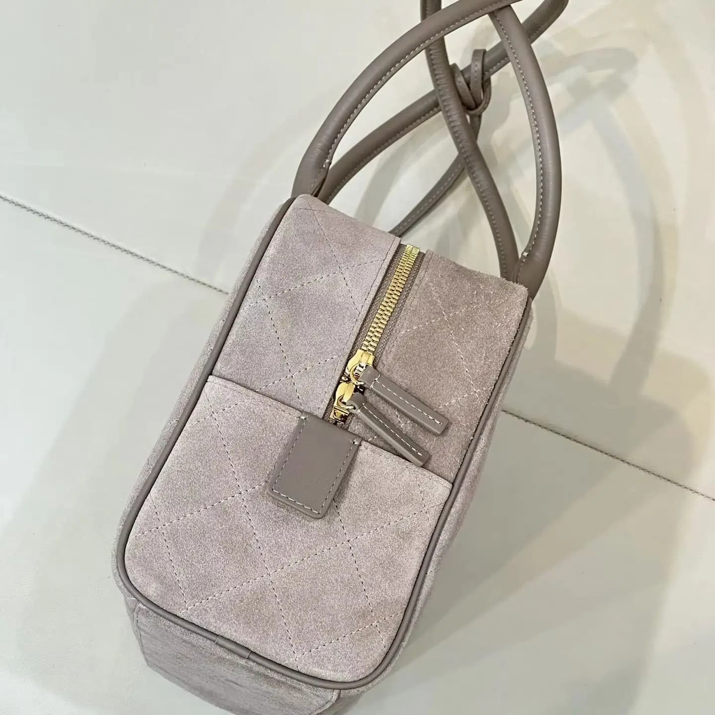 Light Taupe Suede Quilted Mini Tote Bag, Gold Zipper Contrast Leather Trim Top‑Handle Shoulder Purse Casual Small Shopper Handbag