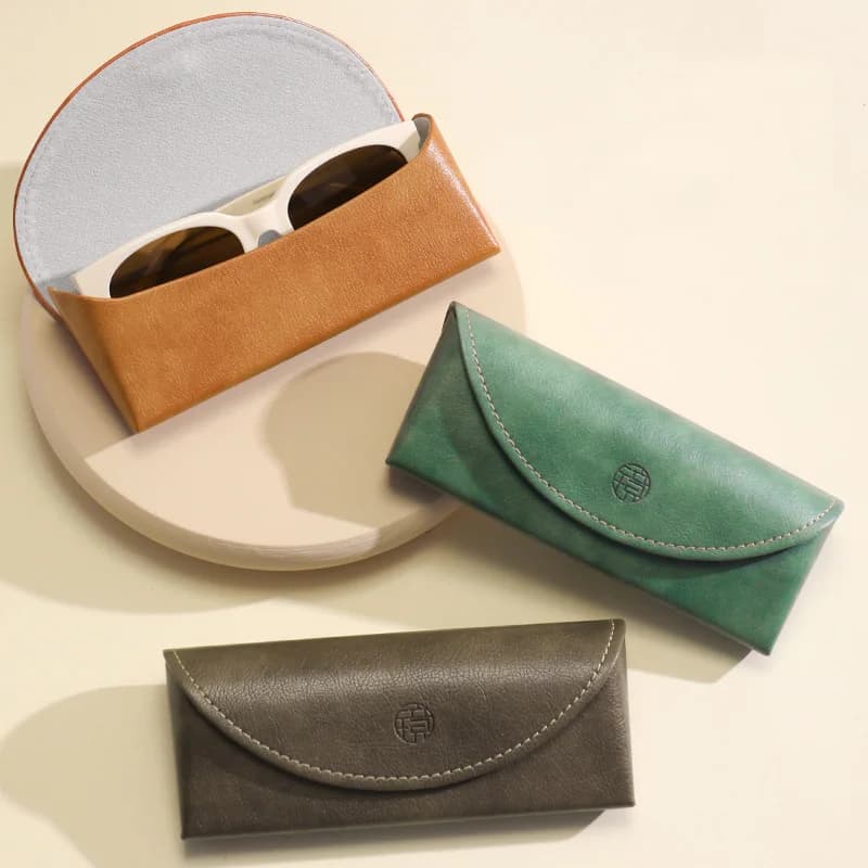 Custodia per occhiali vintage in pelle con chiusura magnetica, astuccio morbido foderato in peluche per occhiali da sole, da uomo e da donna, da viaggio