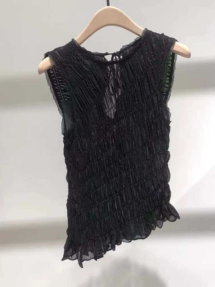 Elegante T-Shirt Nera dal Design Semplice ma Unico, Bellissimo Top Versatile, Stile per il Pendolarismo, Lunghezza Regolare, Colore: Altri, Materiale: Altri