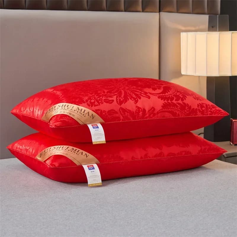 2025 Capodanno Rosso Matrimonio Cinese Cuscino Singolo Adulto Hotel Sonno Cuscino Ortopedico Cuscino di Cotone Morbido Cuscino di Protezione Del Collo
