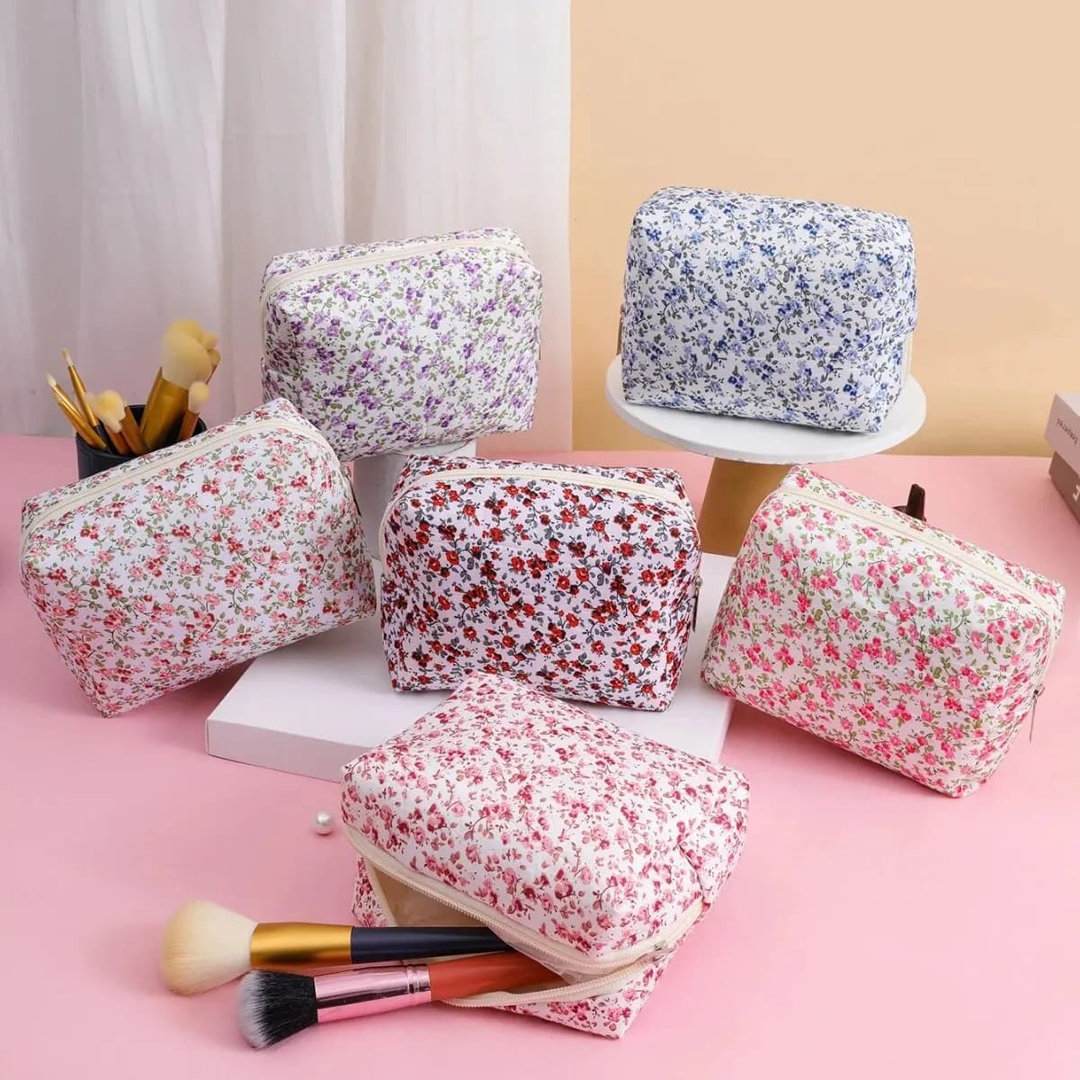Organizzatore di stoccaggio Borse per trucchi trapuntate gonfie floreali Borsa per cosmetici stampata a fiori Borsa per cosmetici da viaggio grande Accessorio per il trucco
