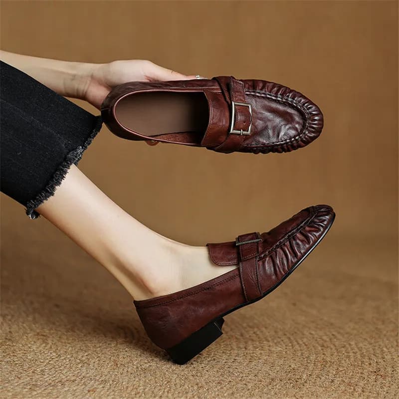 Nuove pompe da donna in vera pelle autunnale moda scarpe a punta tonda pieghettate per donna mocassini da donna con tacco spesso Zapatos Mujer tacco basso