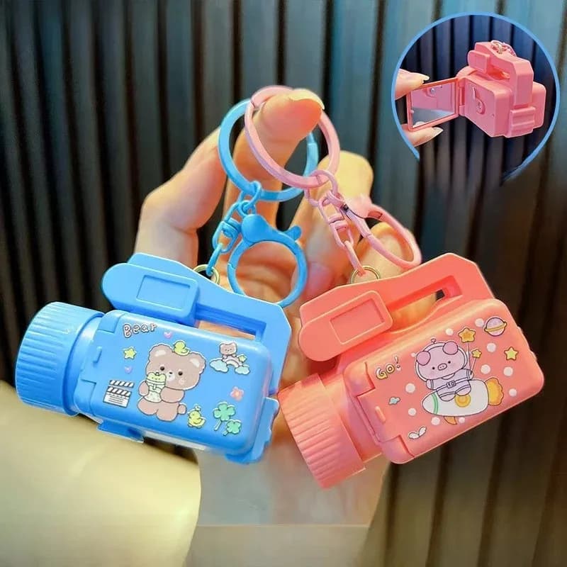 New Glowing Camera Toy Projector Keychain Pendant Doll Machine Small Gift Cartoon Style Unbranded Item Fashion Accessories/