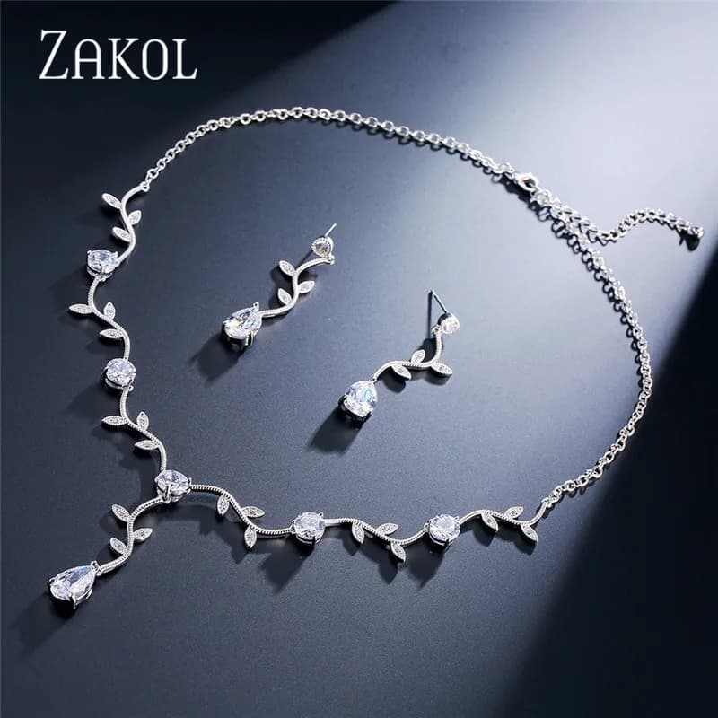 ZAKOL Set di gioielli da sposa classici color oro rosa bianco con zirconi cubici, orecchini girocollo a forma di foglia, abito da sposa per donna