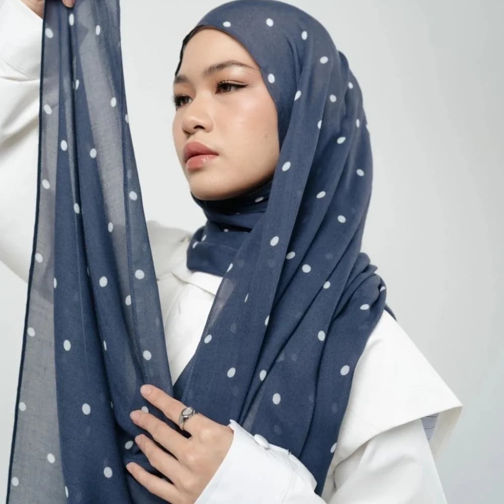Breathable Sunscreen Polka Dot Headscarf Cotton Long Hijab Scarf Head Wrap Veil Thin Large Shawl Vacation