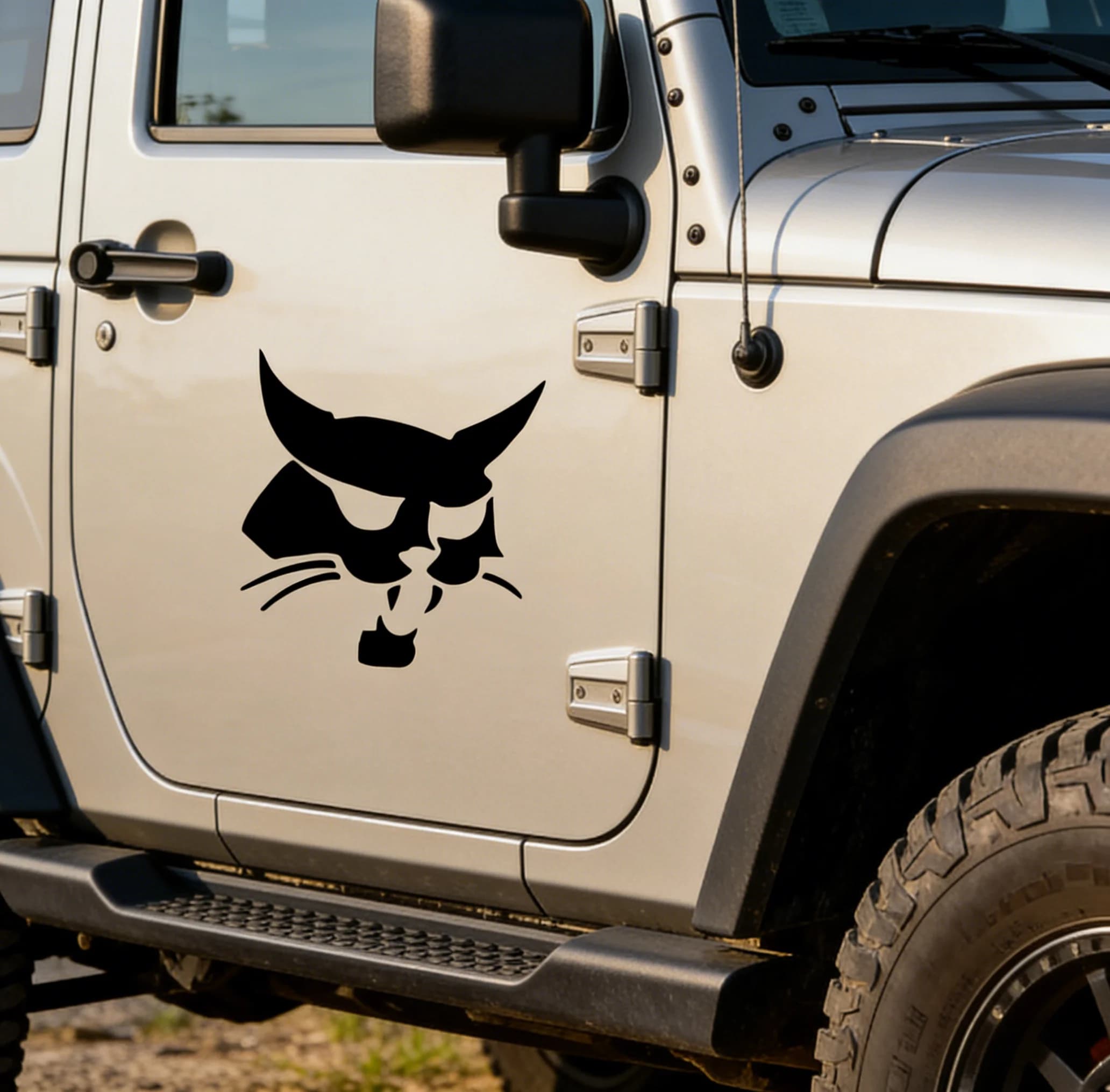 Car wall decal with animals Bobcat, 18 cm, vinyl, waterproof, sun resistant, outdoor decoration for cars, SUV, truck, bumper, window, universal