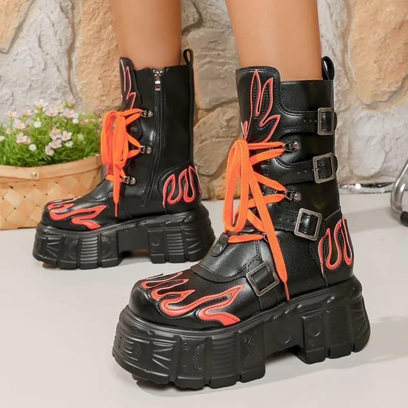 New Fashion Retro Dark Spanish Punk Locomotive with The Metal Muffin Thick Bottom Medium Tube Men's and Women's Rock Boots 2026