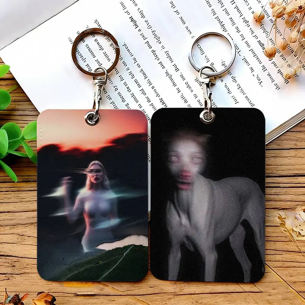 Porta carte Luisa Sonza Singer Porta carte di credito e organizer identificativo, Portafoglio carino, Accessorio quotidiano, Accessorio giocoso