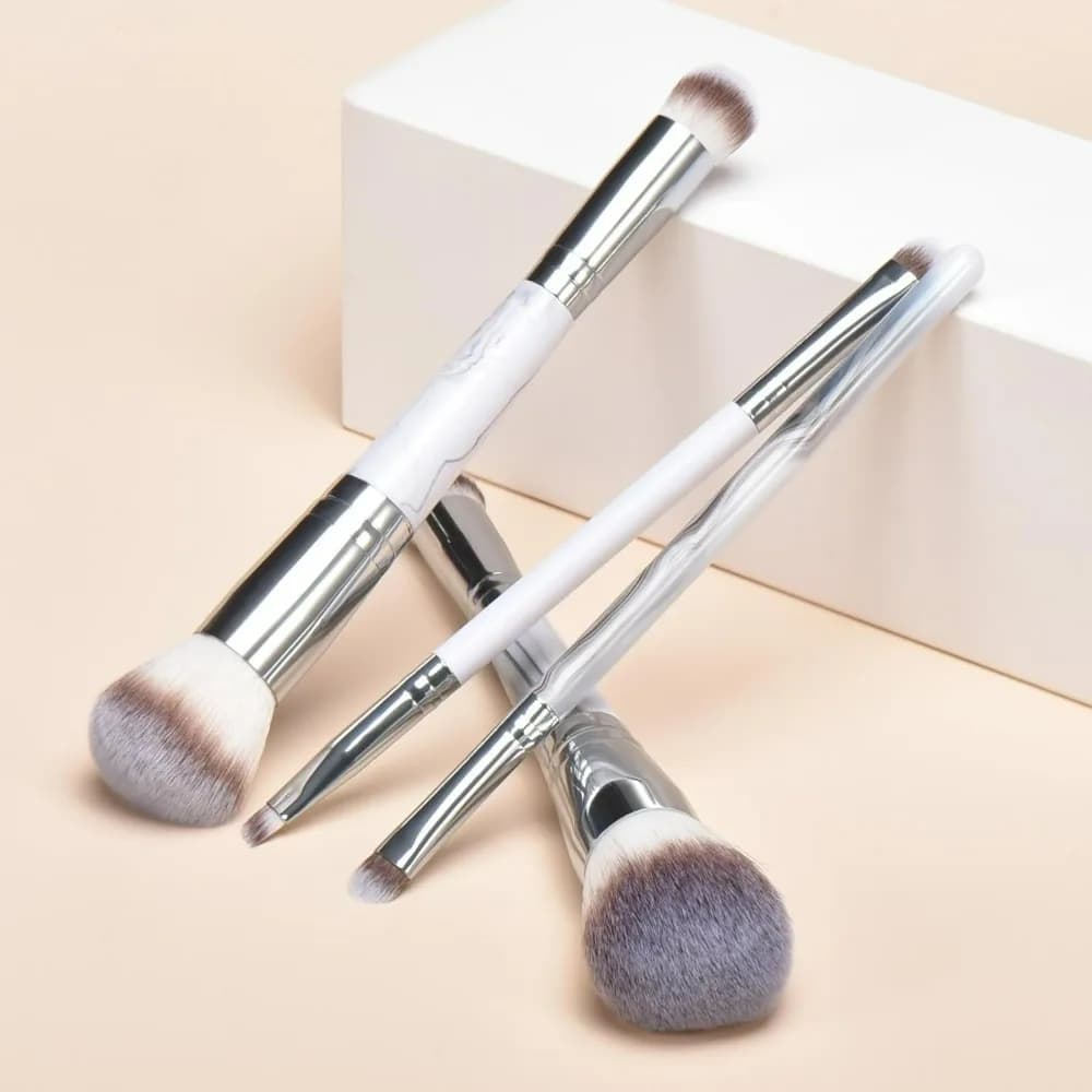4 pennelli per trucco, set di pennelli per trucco a doppia testa, cipria in polvere, fard, fondotinta, correttore per trucco, ombretto, sopracciglio
