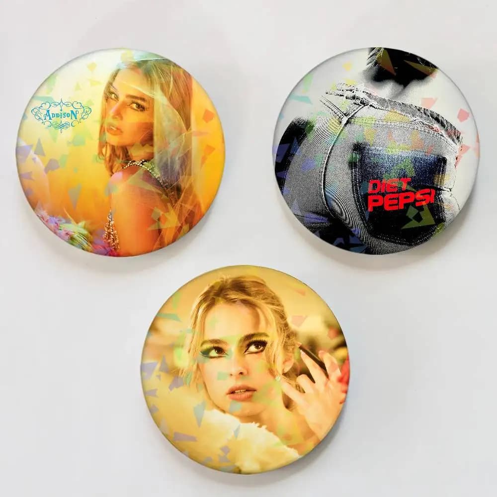 Singer A-Addison Rae Round Exquisite Laser Badge Brooches Creative Pins For Clothes Hat Backpack Gift Accessories