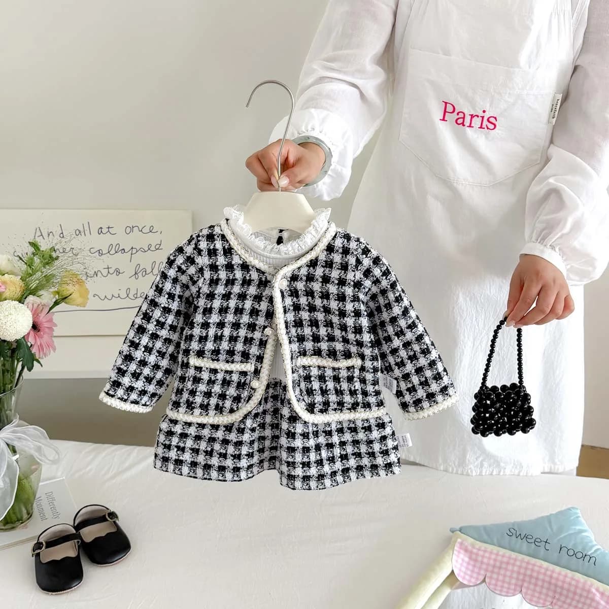 Autumn and Winter Black and White Checkered Tweed Two-Piece Set for Baby Girls: Lace Collar Knit Base Dress + Trimmed Tweed Coat, Baby Girl Spring and Autumn Outing Outfit
