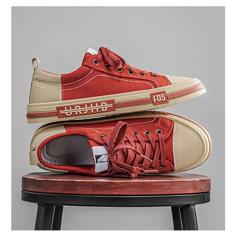 2026 New Men's Low Cut Lace-up Color Blocked Canvas Shoes Korean Version Breathable Board Shoes Men's Casual Student Sneakers