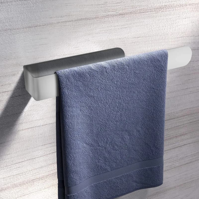 Portasciugamani da bagno 20 cm autoadesivo in acciaio inossidabile Porta asciugamani nero Nessuna perforazione Asciugamani da parete per doccia Appendiabiti per binari