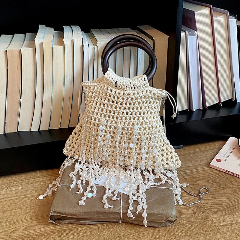 Boho Hand Crochet Tassel Handbag Wooden Ring Handle Woven Hollow Shoulder Bag Summer Beach Holiday Casual Retro Straw Bag