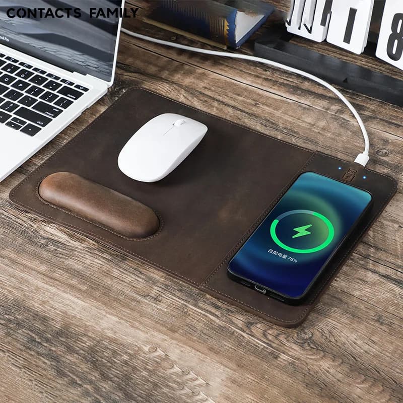 Tappetino per mouse con ricarica wireless da 15 W in pelle Crazy Horse, cinturino ergonomico, mouse per computer in vera pelle impermeabile resistente allo sporco