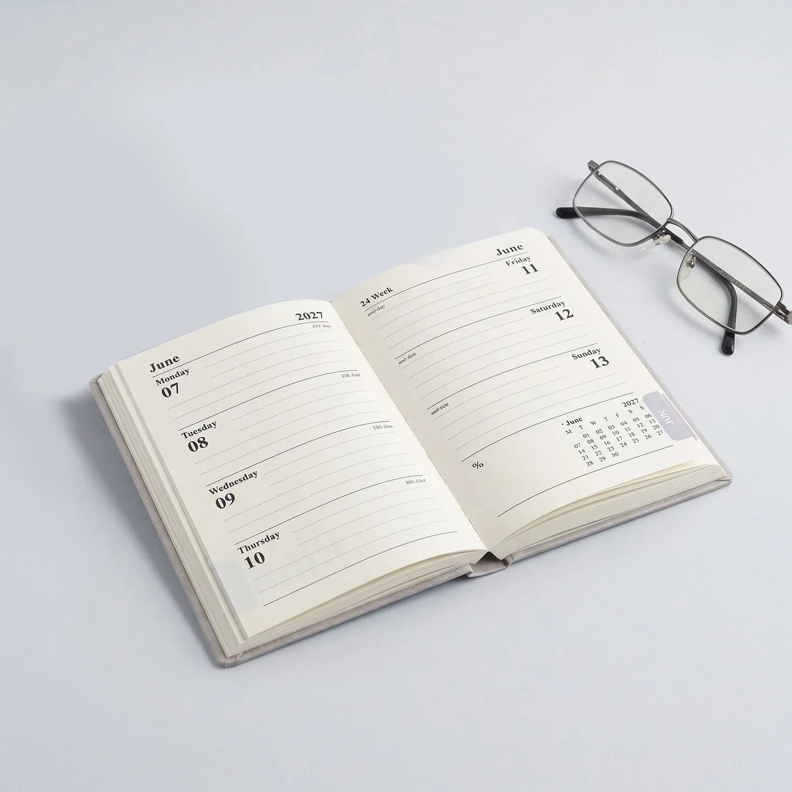 2027 Daily Planner Small A7 Pocket Size Organizer Notebook Student Teacher Schedule Journal School Office Work Travel Planner
