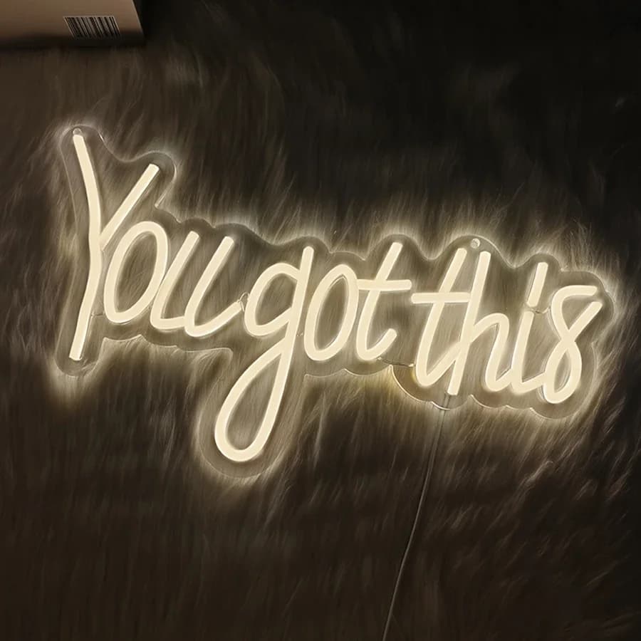 Hai ricevuto questo insegna al neon, lampada da lettera a LED bianca calda, luce alimentata tramite USB, utilizzata per camera da letto, studio, ufficio, aula, decorazioni per feste.