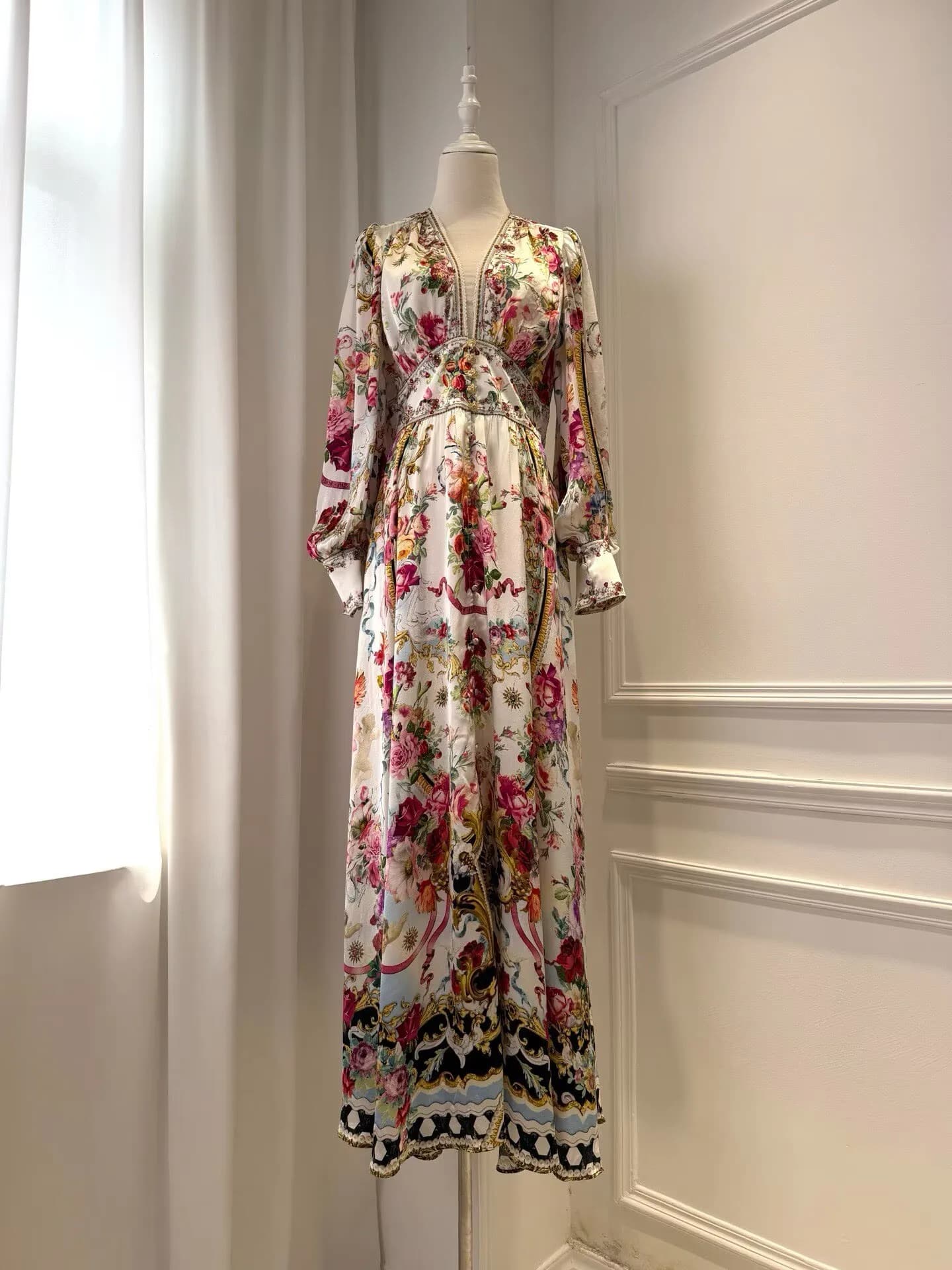 2026 Women Flower Print Maxi Dress 100% Silk Crystal Beaded V-Neck Lantern Sleeve Elastic Waist Elegant Ladies Long Robe