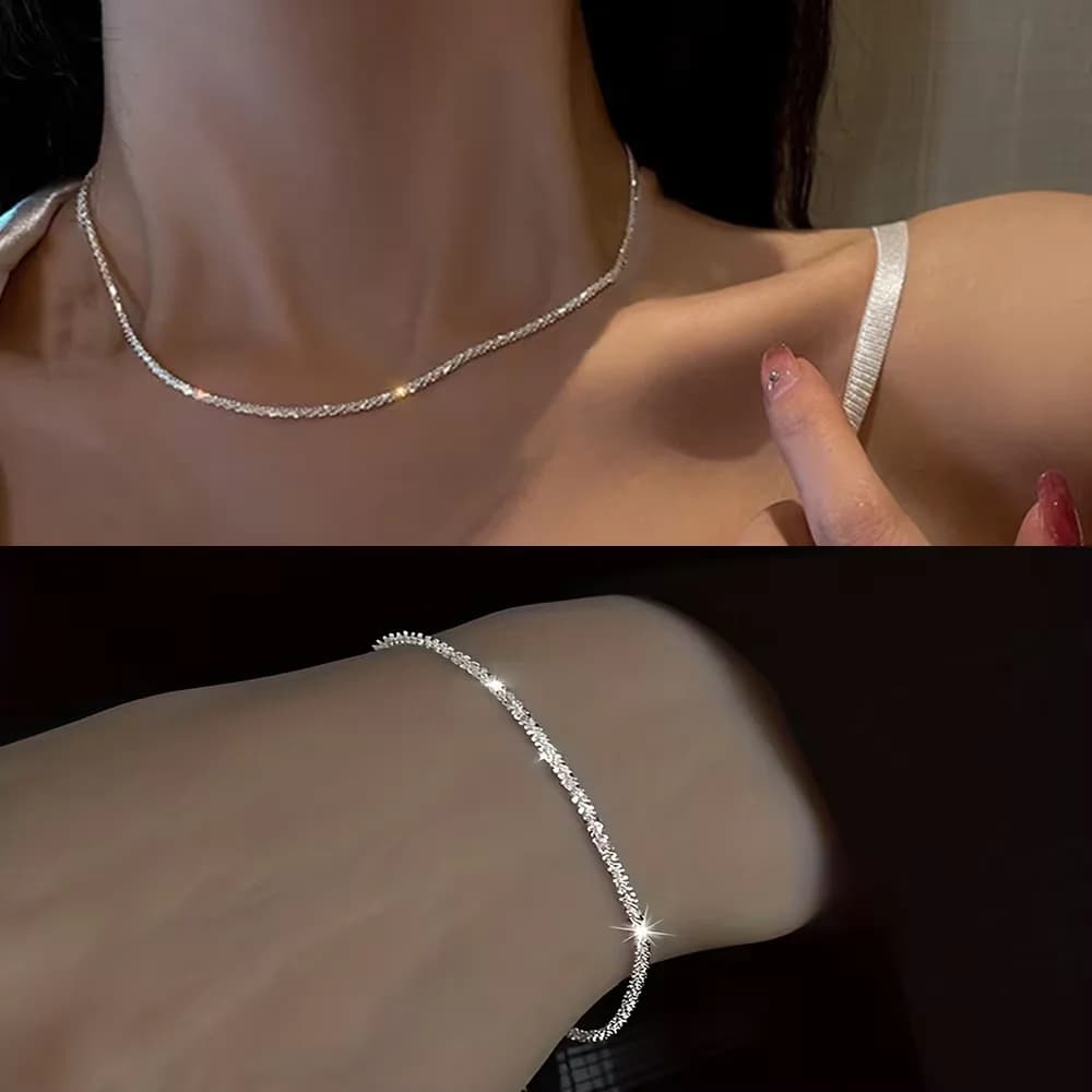 Set of jewelry with chain bracelet and necklace with clavicle clavicle plated in polished silver, minimalist accessories for women's starry sky