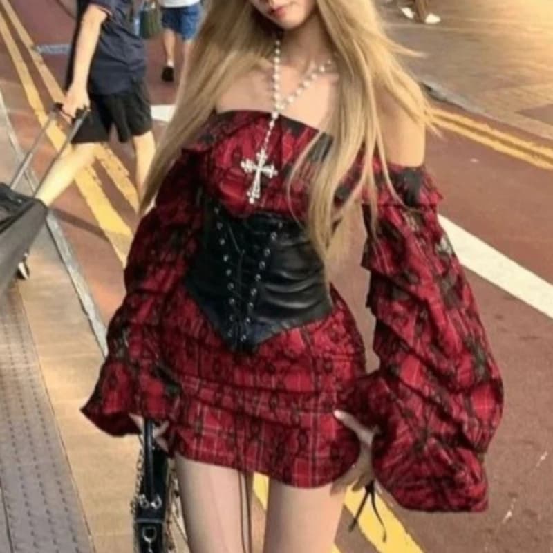 Set di Abiti in Stile Gotico Giapponese Y2k Lolita per Donne, Vestito Vintage Stampato con Collo a Barca e Maniche Lunghe, Abito Nero con Cintura Aderente