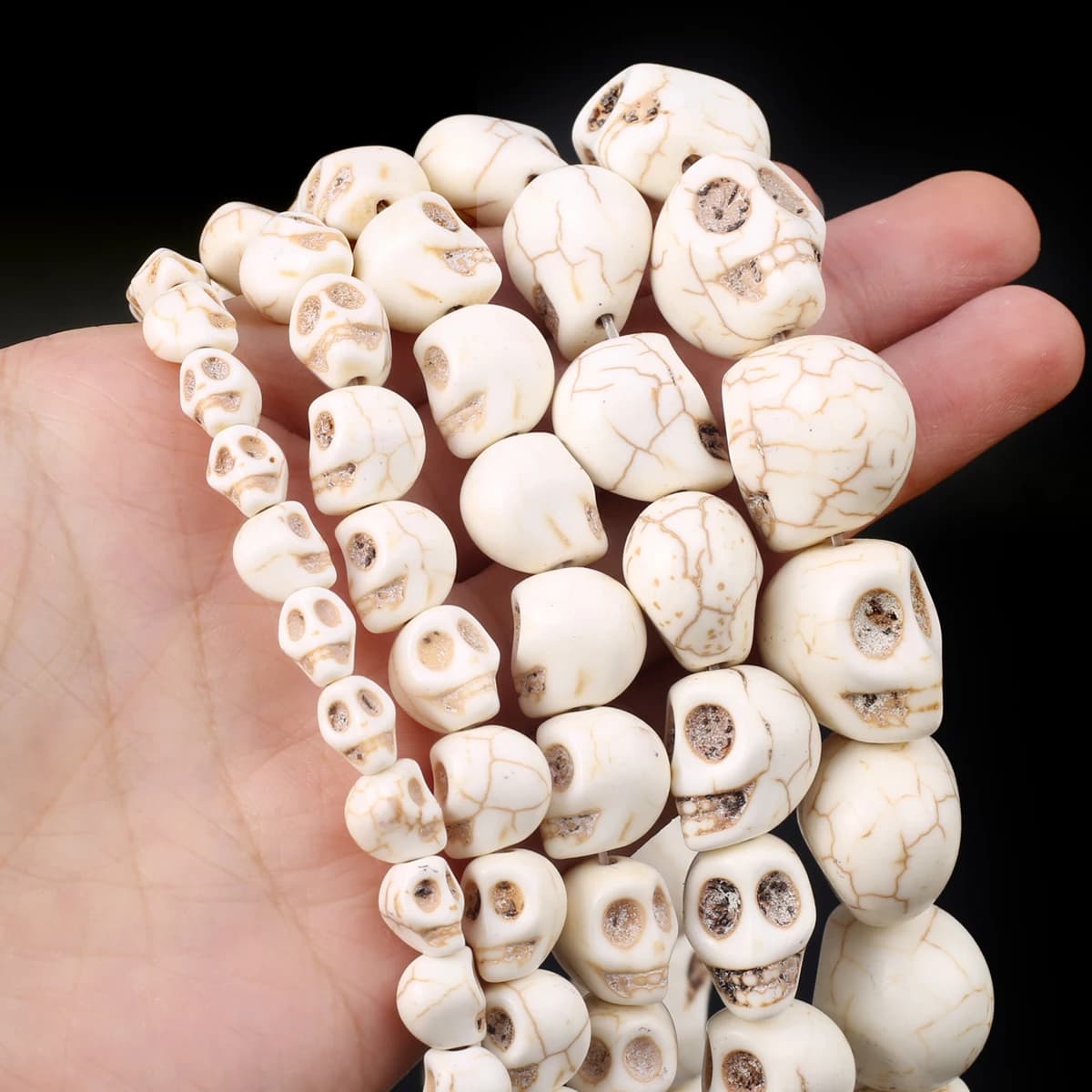 Natural Stone Beads Synthetic Turquoise Skull Shape Spacer Beads for Jewelry Making Supplies DIY Necklace Bracelet Accessories