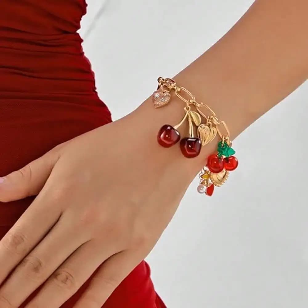Braccialetto con ciondolo a forma di cuore e fiocco a ciliegia per donna, gioielli alla moda con catena spessa e colorata, braccialetto con ciondolo a forma di frutta dolce