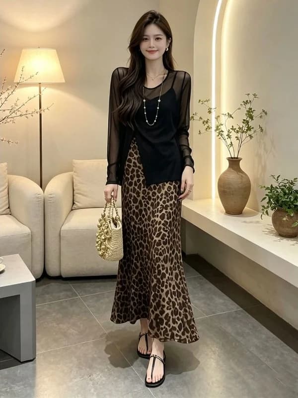 Fashionable Leopard Print Halterneck Sunscreen Cover up Skirt Set for Women Mid-Length A-Line Skirt with Asymmetrical Slit