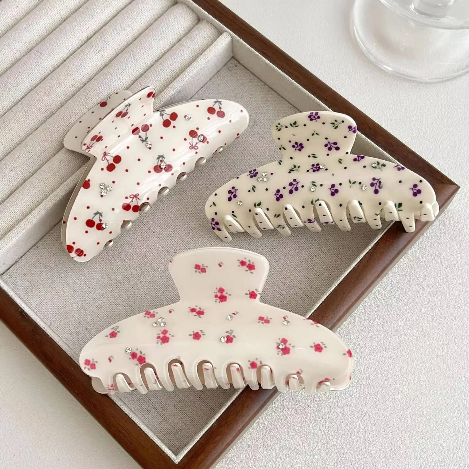 Luxury Starry Acetate Claw For Girls Cherry Floral Print Retro Shark Clip Women Updo Hair Accessories Headwear Party Gifts