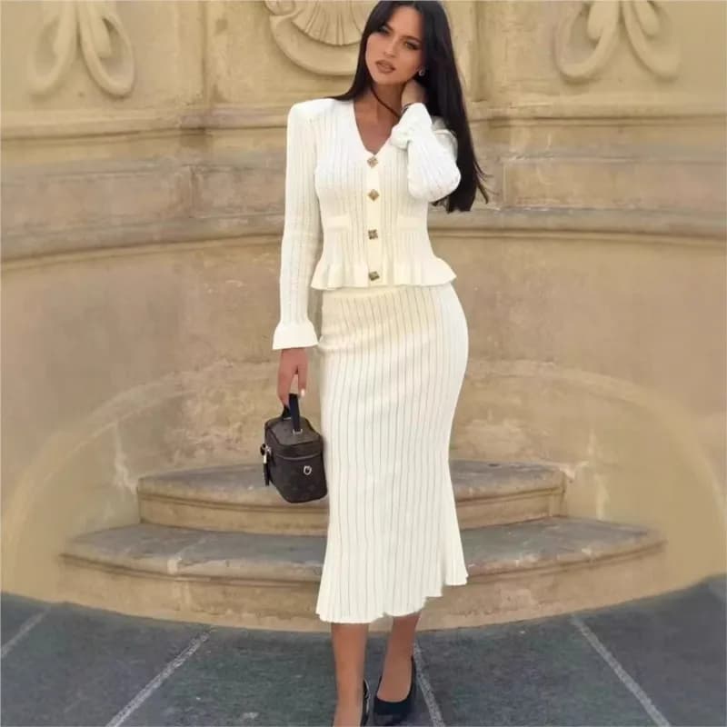 Set da due pezzi in maglia da donna francese elegante con scollo a V, cardigan a maniche lunghe con volant e set di maxi gonne a sirena a tubino a vita alta