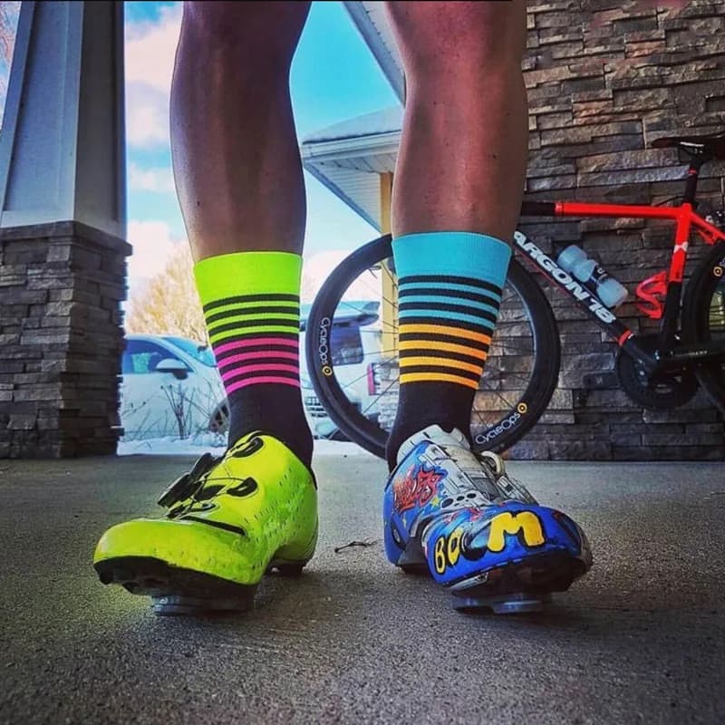Cycling socks Sports socks Cycling socks Breathable compression racing socks that absorb sweat basketball socks central tube