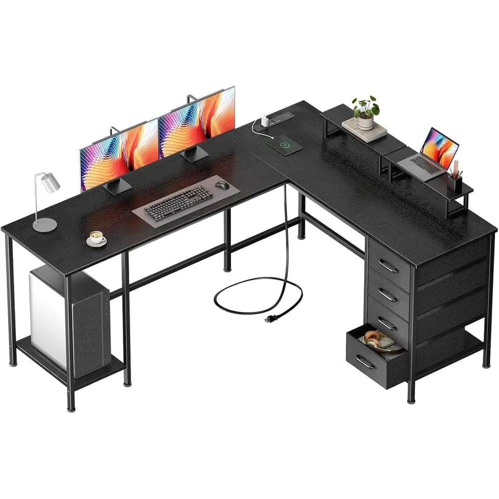 Scrivania a L da 66 Pollici con Prese di Corrente, Ripiani Regolabili e Supporti per Monitor, Ideale per Gaming o Studio, Nera