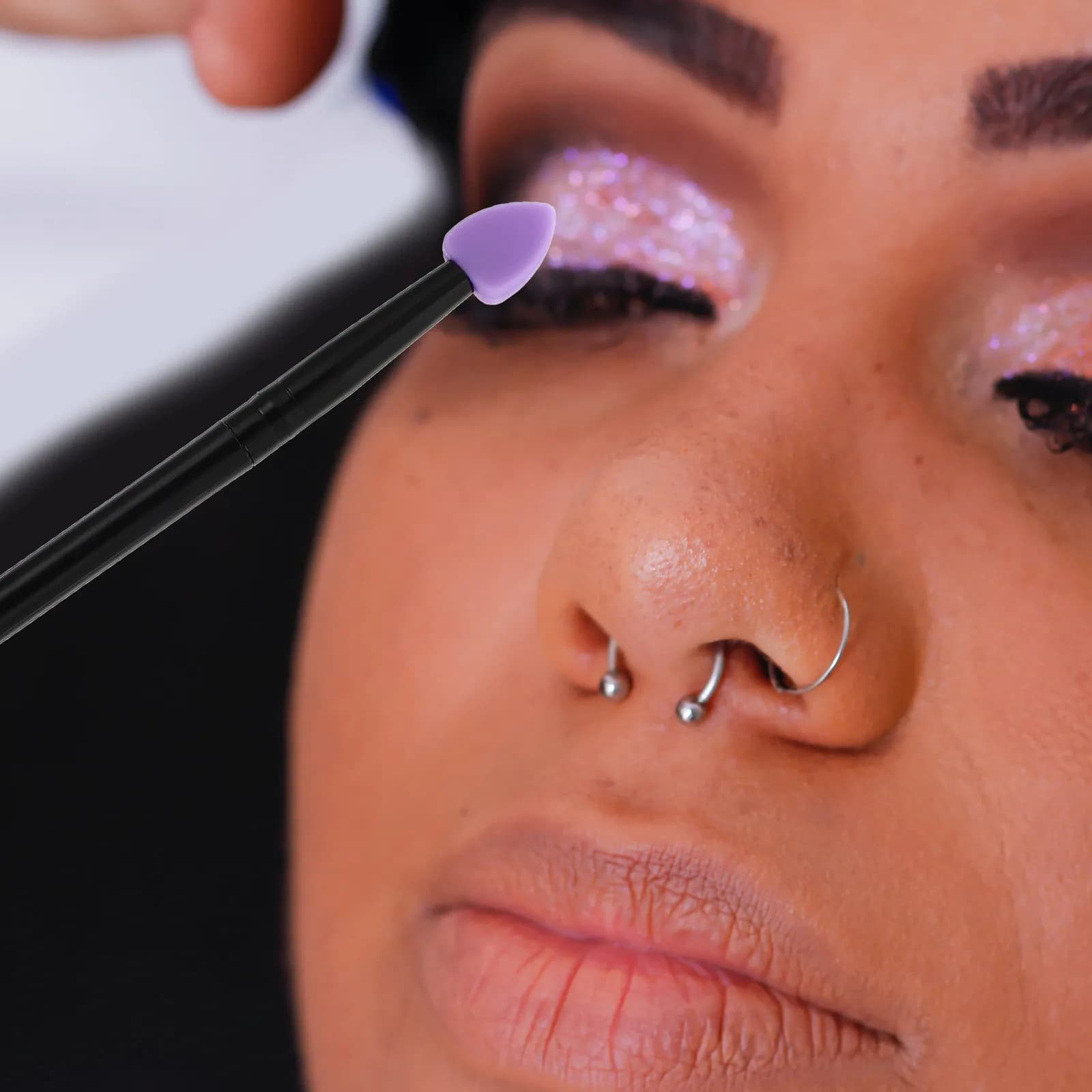 Set di 5 Pennelli per Trucco in Silicone, Pennello per Ombretto Portatile, Strumento Professionale per il Trucco degli Occhi
