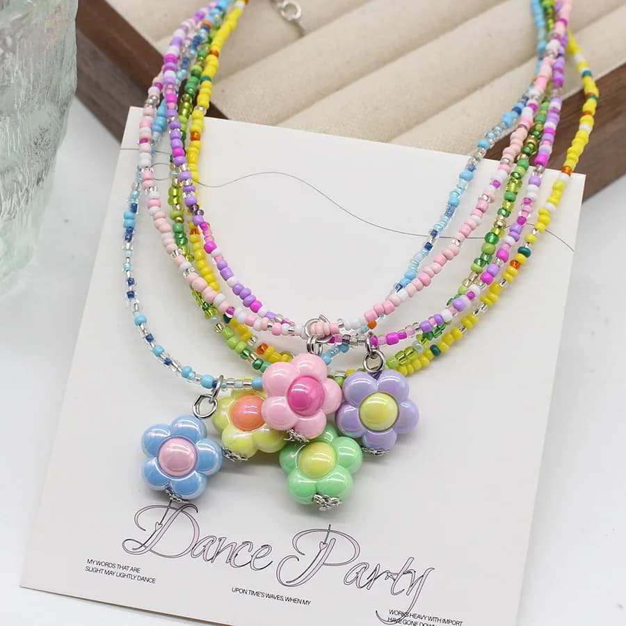 Boho Korean Style Beaded Daisy Necklace Choker Y2K Colorful Charm Handmade Women's Chain Collar Fashion Jewelry Gift