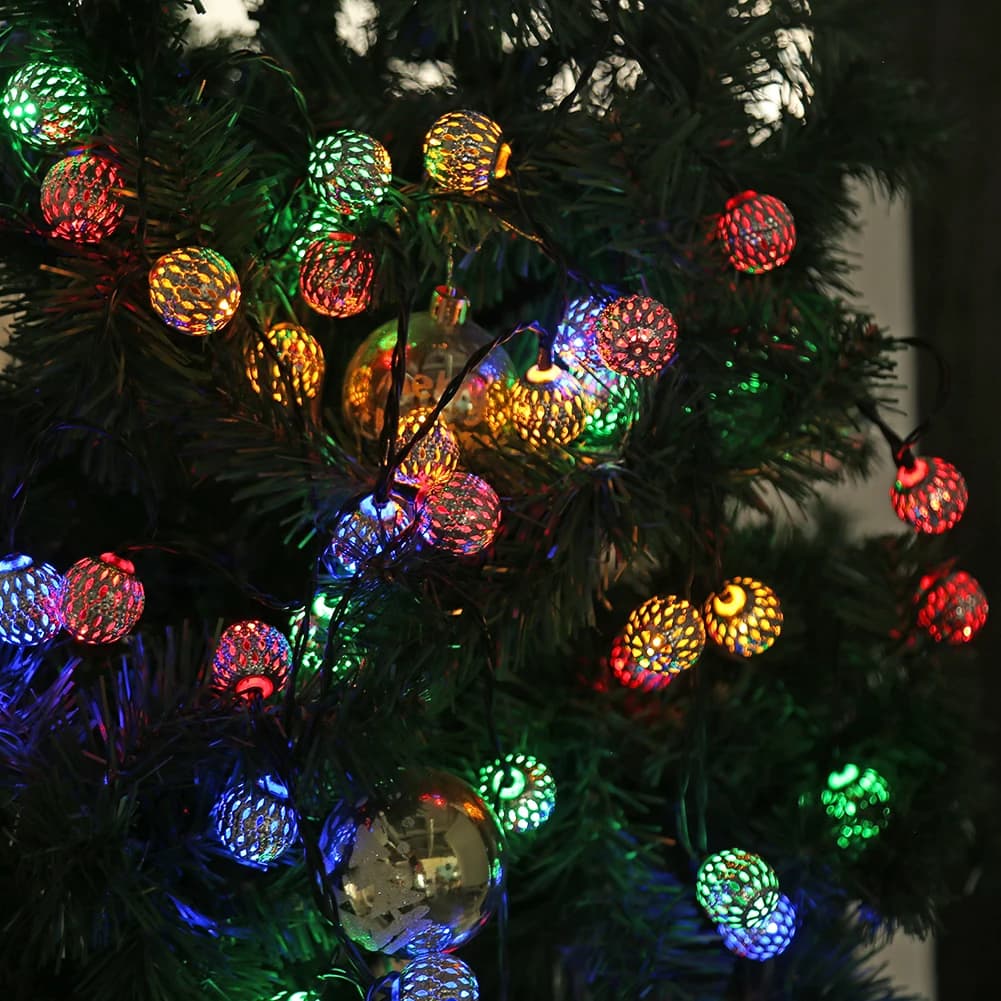 Lampada da fata a sfera marocchina cava in metallo con luce solare a LED, decorazione da giardino, lanterna colorata in metallo impermeabile