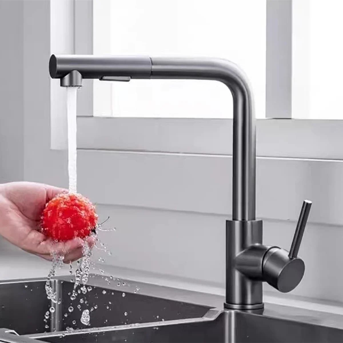 Rubinetto per lavello da cucina estraibile Due modelli Ugello spruzzatore a flusso Rubinetto miscelatore acqua calda fredda in acciaio inossidabile Gru da cucina estraibile