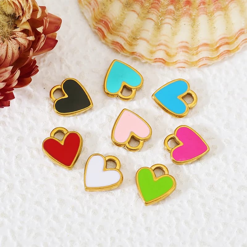 5 Pezzi Ciondoli a Forma di Cuore in Acciaio Inossidabile con Smalto Dorato per Creazione di Collane, Orecchini e Accessori Fai-da-Te