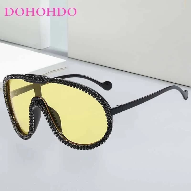 Nuovi Occhiali da Sole Oversize con Diamanti 2026, Occhiali da Sole Trendy Personalizzati Monopezzo per Donna, Occhiali a Specchio Anti-Vento per Uomo