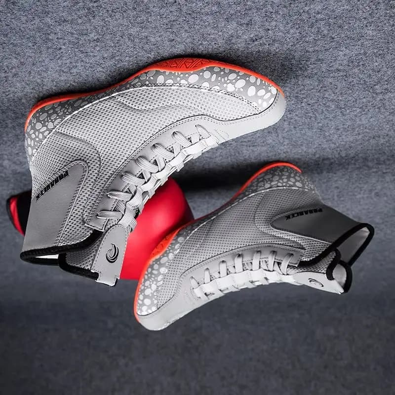Scarpe da wrestling classiche da uomo di marca Scarpe sportive da boxe professionali Scarpe da allenamento per palestra da uomo Stivali da boxe antiscivolo da uomo