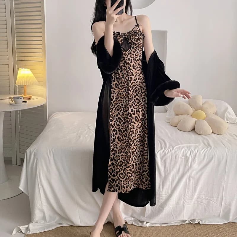 Sexy Velluto Hollow Lace Twinset Robe Set Camicia da notte lunga femminile Lingerie Elegante Kimono Accappatoio Abito Allentato Indumenti da notte Homewear